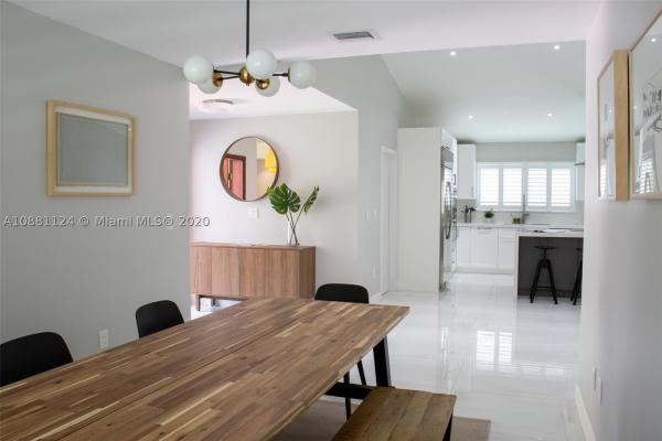 Tamiami Place, 821 El Rado St, Coral Gables, Florida 33134, image 2