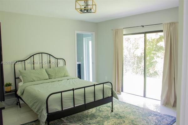 Tamiami Place, 821 El Rado St, Coral Gables, Florida 33134, image 3