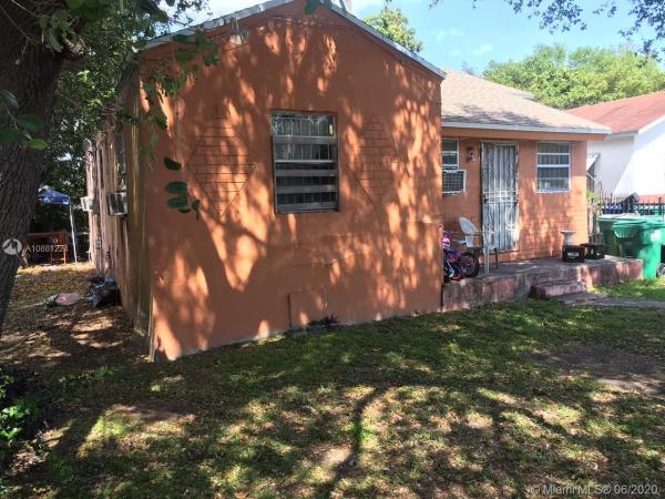 Seminole Lawn, 3261 NW 52nd St, Brownsville, Florida 33142, image 2