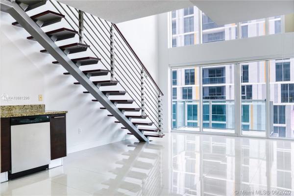 Brickell On The River South Tower, 41 SE 5th St #1012, Miami, Florida 33131, image 2