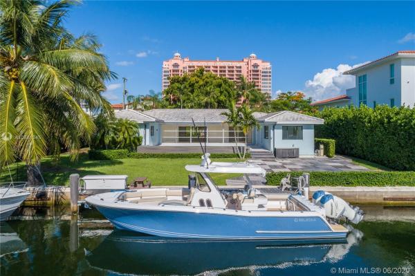 Sunrise Harbour, 6911 Sunrise Pl, Coral Gables, Florida 33133, image 2