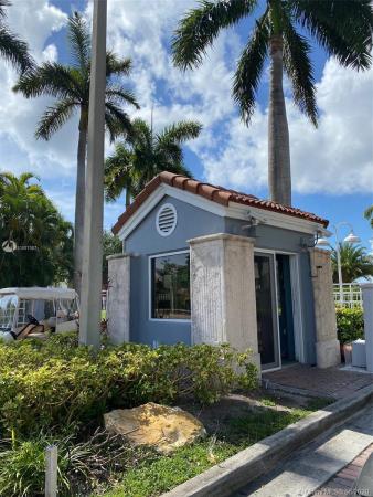 Le Club At Old Cutler, 8500 SW 212th St #210, Cutler Bay, Florida 33189, image 2