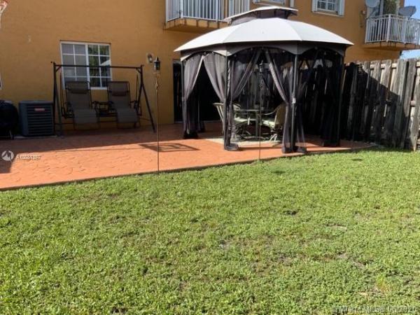 Lilandia Estates, 7472 NW 176th St #7472, Country Club, Florida 33015, image 2