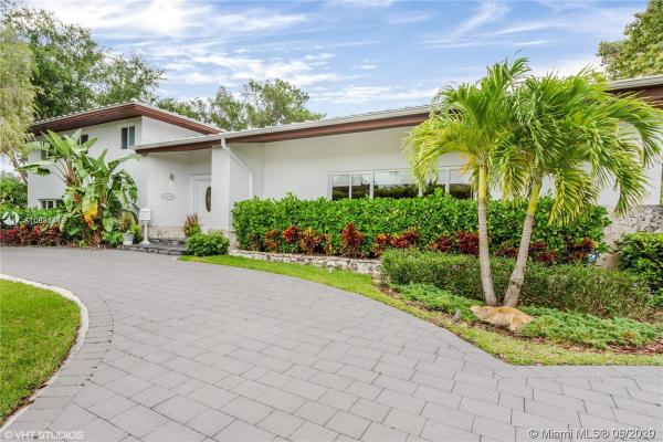 Stonehaven East, 12375 SW 69th Pl, Pinecrest, Florida 33156, image 2