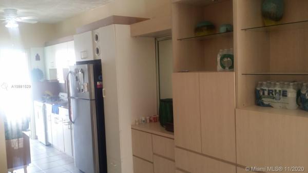 Broadwater Beach Arms, 6490 Collins Ave #18, Miami Beach, Florida 33141, image 2