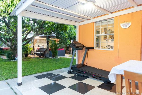 Sunrise Golf Village, 5881 NW 16th Ct, Sunrise, Florida 33313, image 2