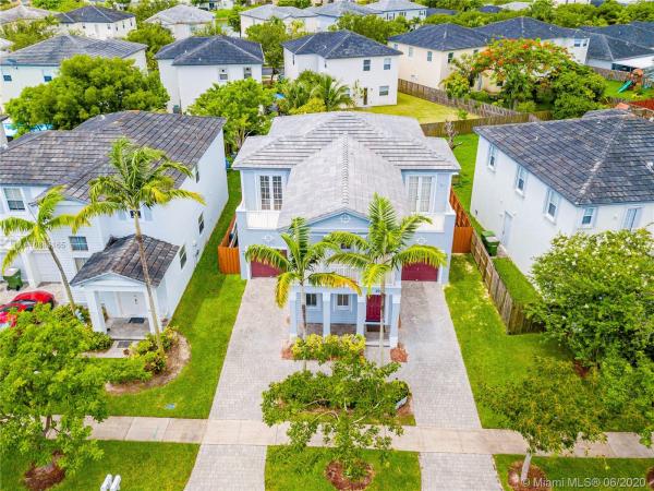 Aruba At Oasis, 2914 NE 2nd Dr, Homestead, Florida 33033, image 2