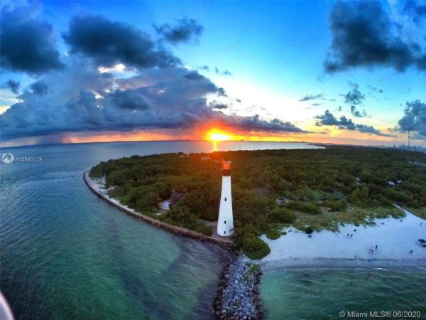 Tropical Isle Homes, Key Biscayne, Florida 33149, image 2