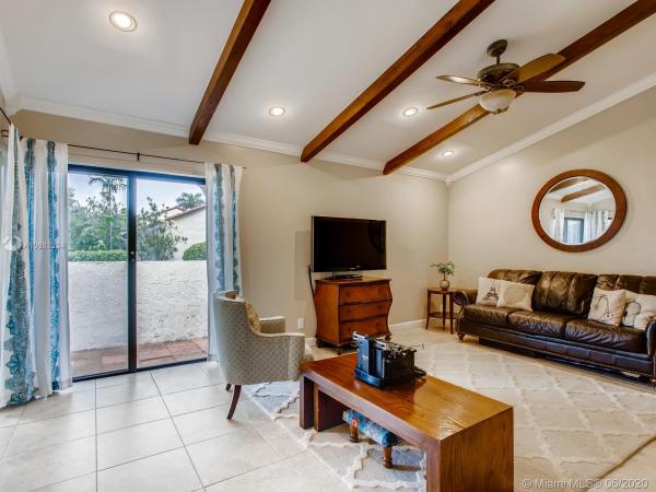 Tiburon 1, 6614 Tiburon Cir, Boca Raton, Florida 33433, image 2