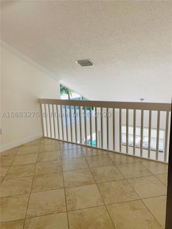 Lake Pointe, 702 NW 126th Ct, Tamiami, Florida 33182, image 3