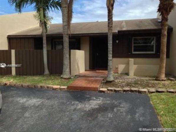 Devon Aire Villas, 12224 SW 118th Ln #12224, The Crossings, Florida 33186, image 2