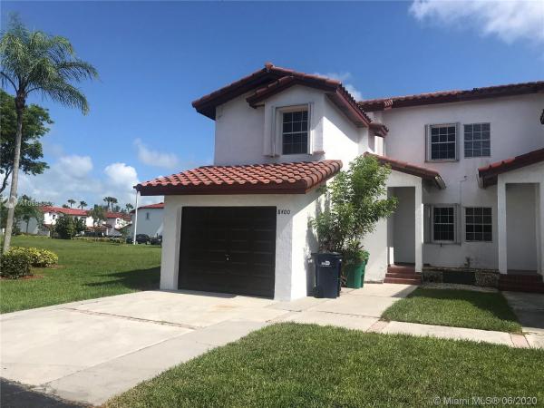 Saga Bay Townhomes, 8400 SW 208th Ter #8400, Cutler Bay, Florida 33189, image 2