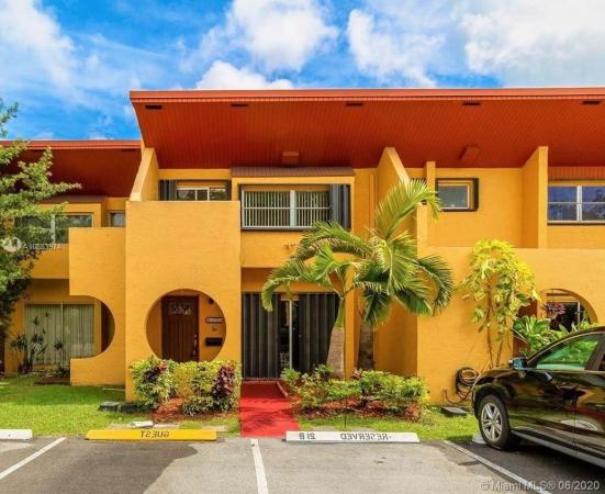 Taracoma Townhomes, 13705 SW 84th St #B-15, Kendale Lakes, Florida 33183, image 2