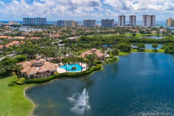 Edgewater, 1436 Breakwater Ter, Hollywood, Florida 33019, image 2
