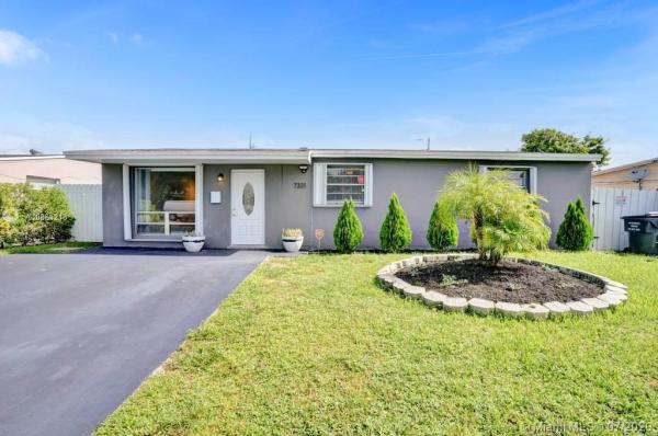 Miller Estates, 7321 Johnson St, Hollywood, Florida 33024, image 2