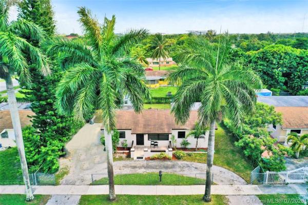 Entin Estates, 2473 NW 175th St, Miami Gardens, Florida 33056, image 2