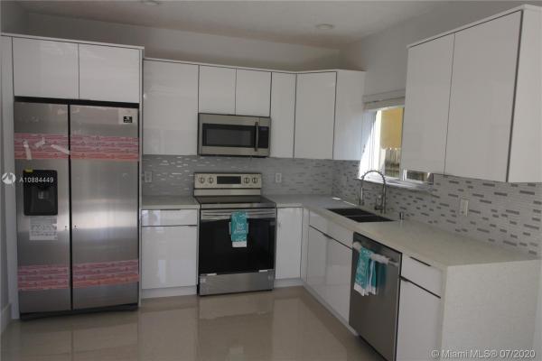 Marianas Homestead, 1016 NE 41st Ave, Homestead, Florida 33033, image 2