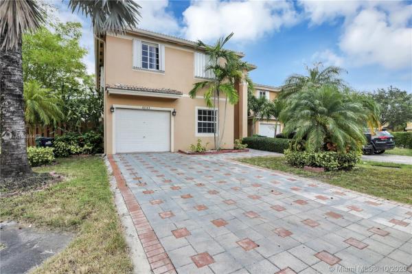 Belmont At The Hammocks, 16143 SW 106th Ter, The Hammocks, Florida 33196, image 2