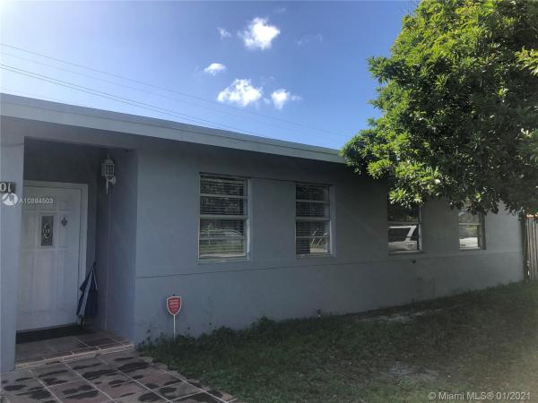 Lee Homes, 3201 SW 98th Ave, University Park, Florida 33165, image 2
