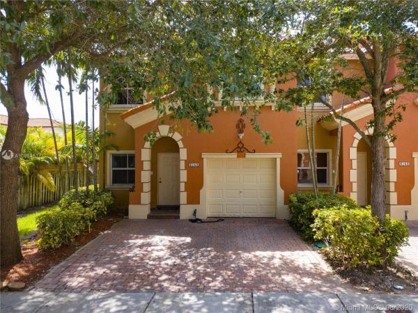 3150 SW 153rd Ct, Unincorporated Dade County, Florida 33185, image 2