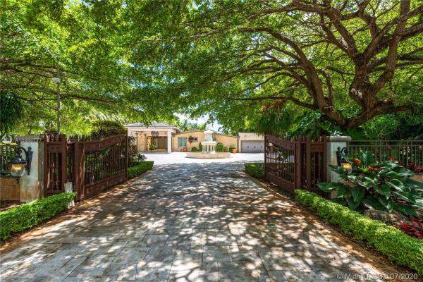 Town & Country Estates, 6600 SW 123rd St, Pinecrest, Florida 33156, image 2