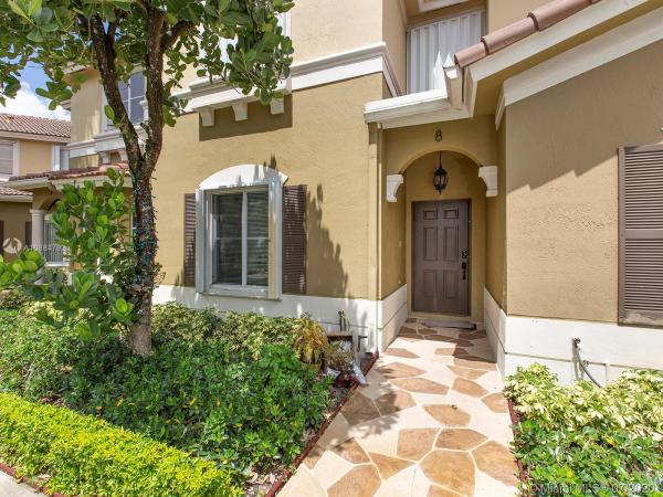 Century Park, 9014 W Flagler St Unit 8, Fountainebleau, Florida 33174, image 2