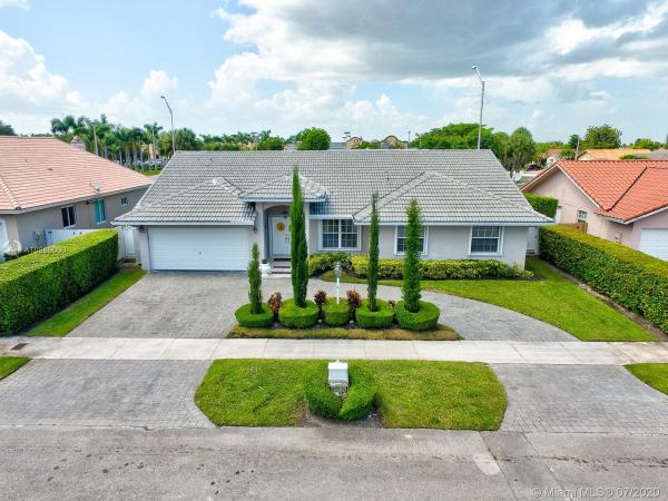 Rustic Lakes, 14525 SW 56th Ter, Kendale Lakes, Florida 33183, image 2