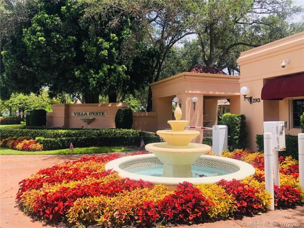 Villa D'Este, 2851 Deer Creek Via Venezia, Deerfield Beach, Florida 33442, image 2