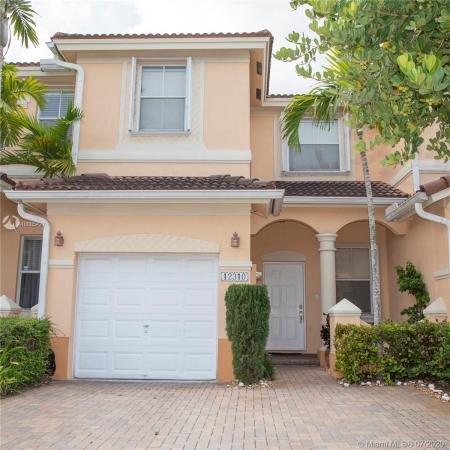 Kendall Breeze, 12310 SW 124th Path 0, Three Lakes, Florida 33186, image 2