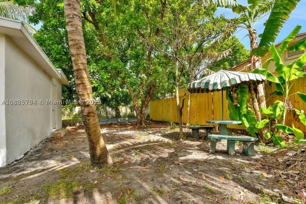 Bellcamp Manor, 451 NW 82nd St, West Little River, Florida 33150, image 2