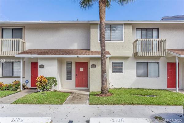 Canalakes, 2105 Wharf Ln, Greenacres, Florida 33463, image 2