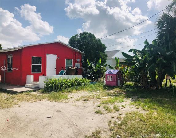 3137 NW 27th St, Unincorporated Dade County, Florida 33142, image 2