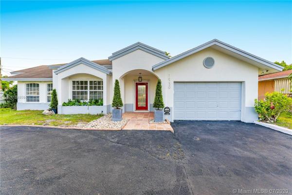 Fairway Park, 16230 SW 102nd Ct, Palmetto Estates, Florida 33157, image 2