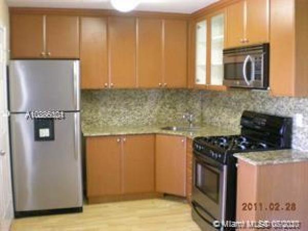 Virginia Pointe, Miami, Florida 33133, image 2