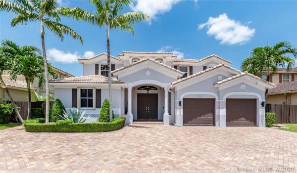 Kendall Breeze South, 12434 SW 122nd Ct, Three Lakes, Florida 33186, image 2