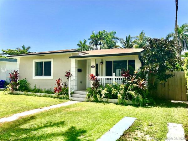 1526 NE 109th St, Unincorporated Dade County, Florida 33161, image 2