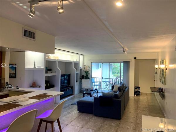 Kingston Square, 9392 SW 77th Ave #E7, Kendall, Florida 33156, image 2