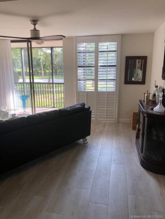 Bravura, 3301 N Country Club Dr #105, Aventura, Florida 33180, image 2