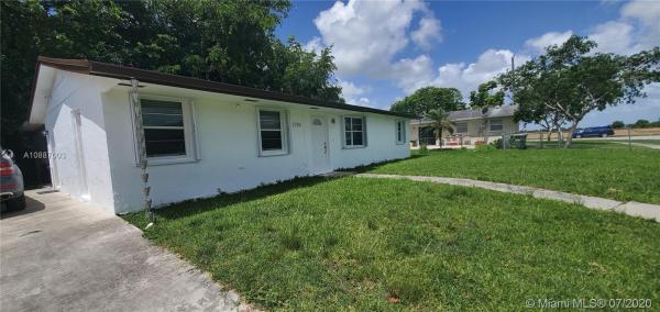 Avocado Villas, 1794 SW 3rd St, Homestead, Florida 33030, image 2