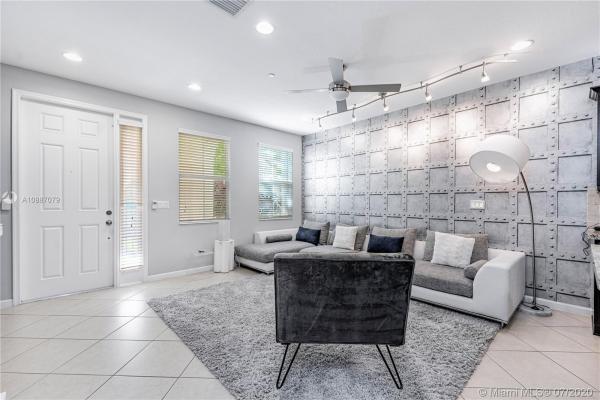 Cascada Isle, 2957 St Thomas Dr, Cooper City, Florida 33024, image 2
