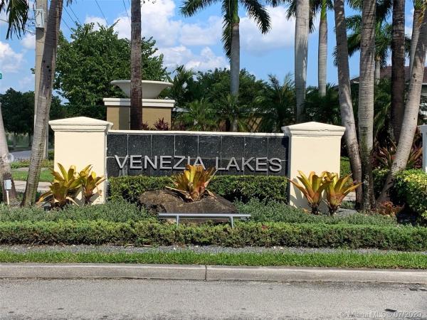 Twin Lake Shores Central, 14280 SW 133rd Ave, Three Lakes, Florida 33186, image 2