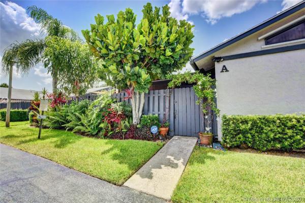 Summit Trails, 1008 Summit Trail Cir #A, West Palm Beach, Florida 33415, image 2