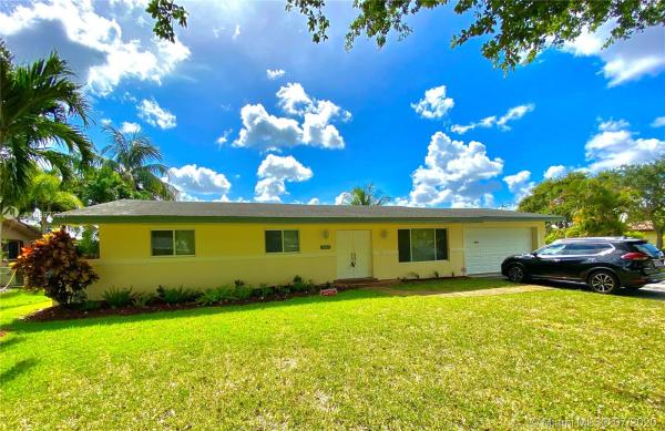Mirror Lake Estates, 1060 NW 75th Ave, Plantation, Florida 33313, image 2