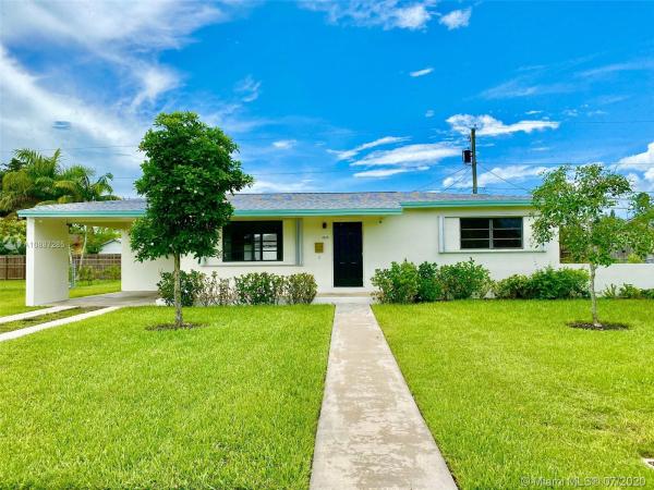 Laurel Manor, 1839 NW 8th Ter, Homestead, Florida 33030, image 2