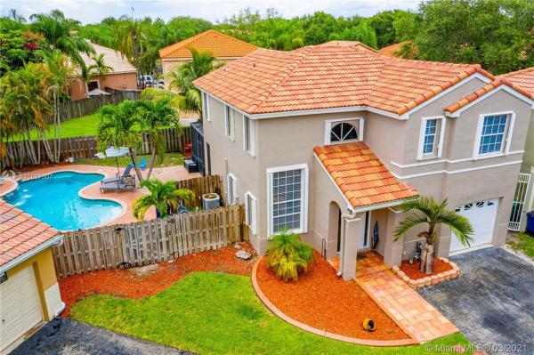 Trellises, 2542 W Saratoga Dr, Cooper City, Florida 33026, image 2