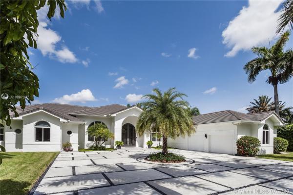 Galloway Glen, 10120 SW 92nd Ave, Kendall, Florida 33176, image 2