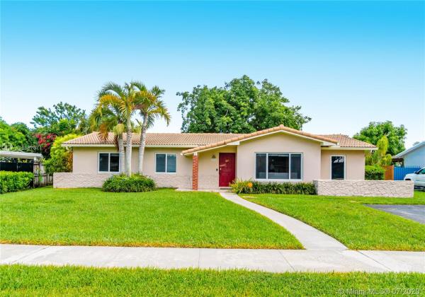 Devon Aire Estates, 12024 SW 116th Ter, The Crossings, Florida 33186, image 2