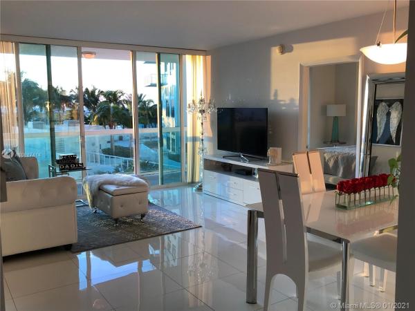 1800 Club, 1800 N Bayshore Dr #1410, Miami, Florida 33132, image 2