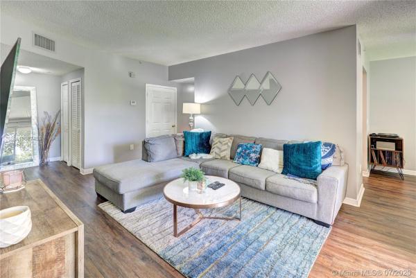 University Parc Residences, 7085 Nova Dr #208, Davie, Florida 33317, image 2