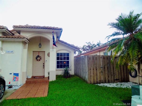 Brighton's Meadow Trace, 14145 SW 149th Pl, Country Walk, Florida 33196, image 2